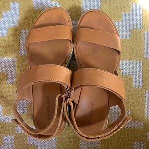 {Everlane} Leather Platform Sandal